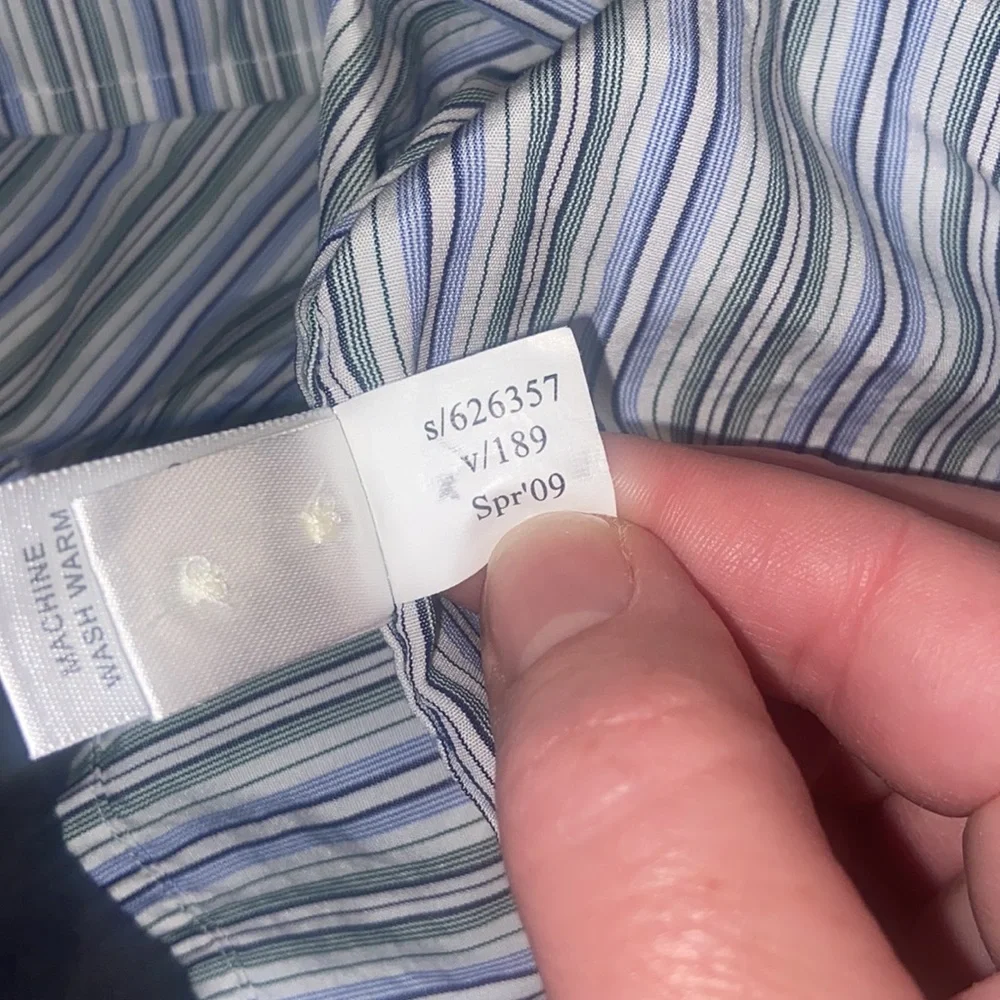 Banana Republic slim fit button down striped shirt size 16-16 1/2 L